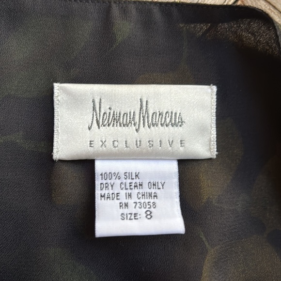 Silk Floral Skirt Neiman Marcus - Picture 6 of 9